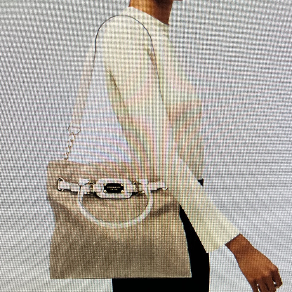 Michale Kors handbag